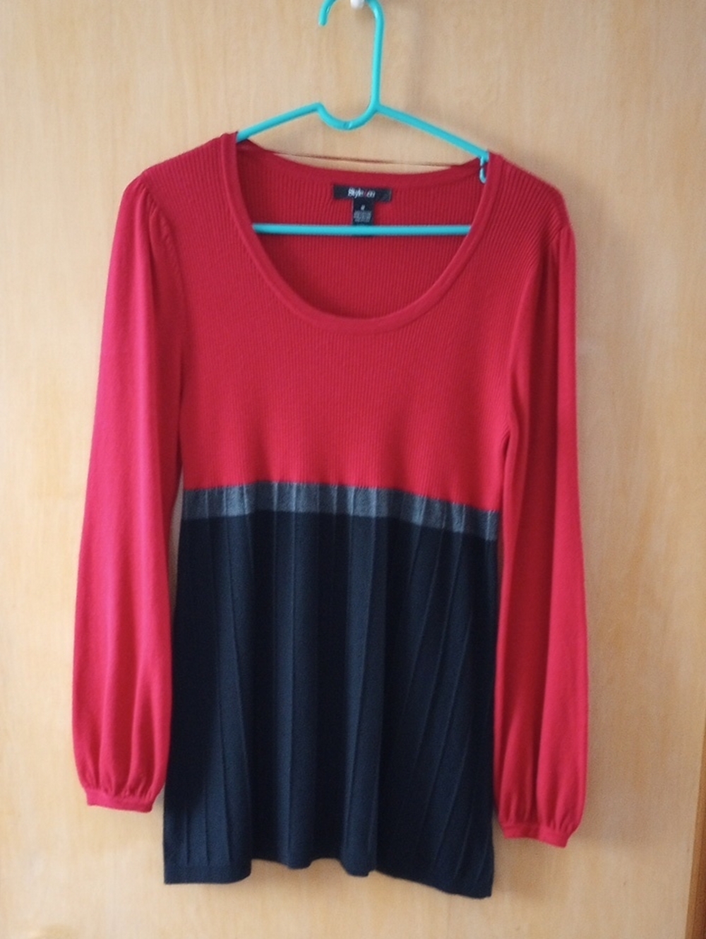 Style & Co. Red and Black Colorblock Scoop Neck Tunic
